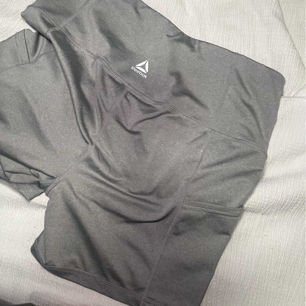 Reebok shorts with pockets
